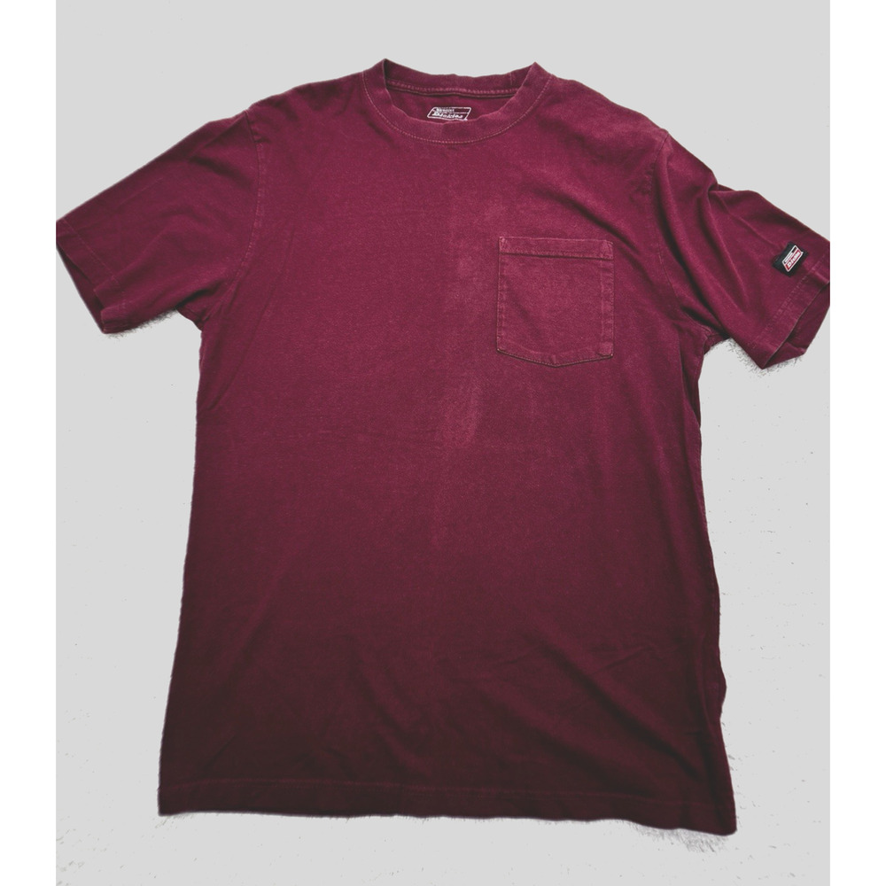 Dickies Mens Medium Shirt Red Burgundy Pocket Pullover‎ Crew Neck Short Sleeve